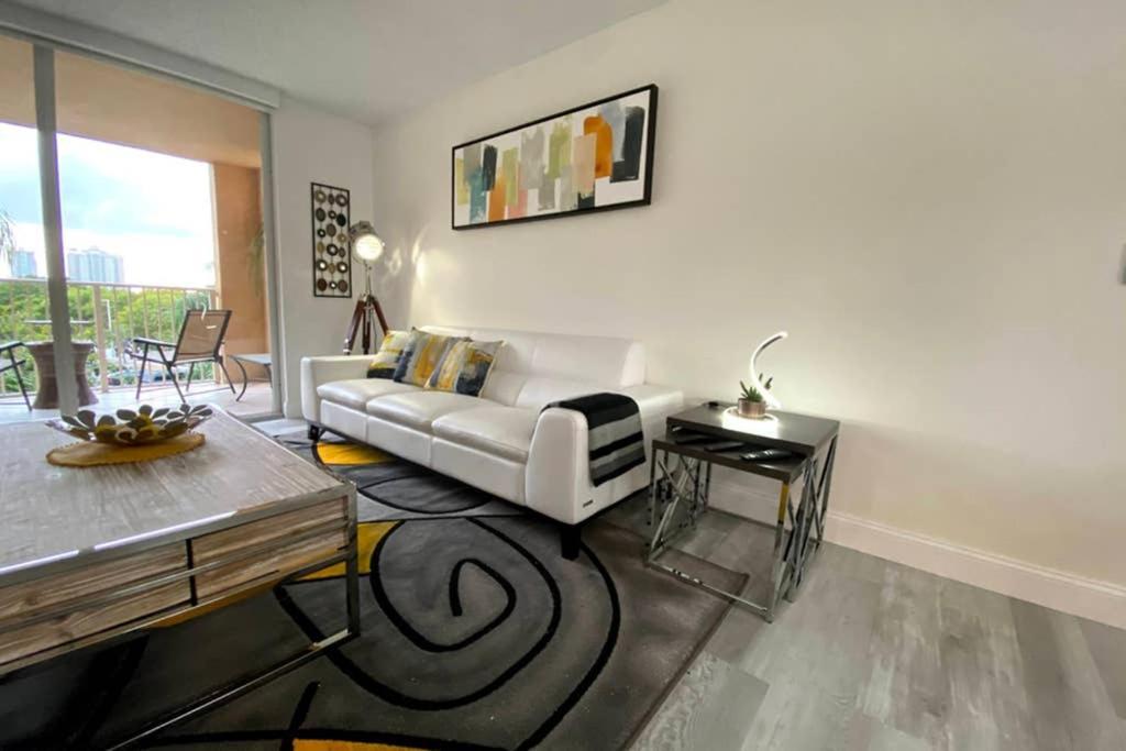 Yacht Club At Aventura 2 Bed 2 Bath Luxurius Cozy Brand New 2020 Apartment Exterior photo